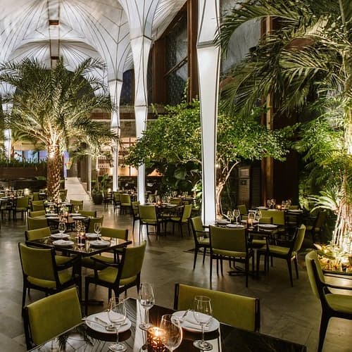 merah putih restaurant